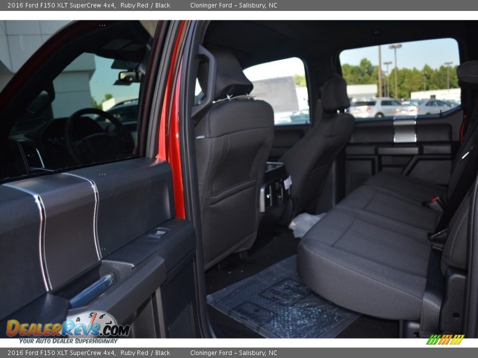 2016 Ford F150 XLT SuperCrew 4x4 Ruby Red / Black Photo #10