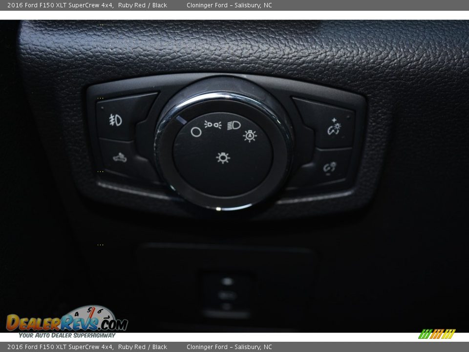 2016 Ford F150 XLT SuperCrew 4x4 Ruby Red / Black Photo #23