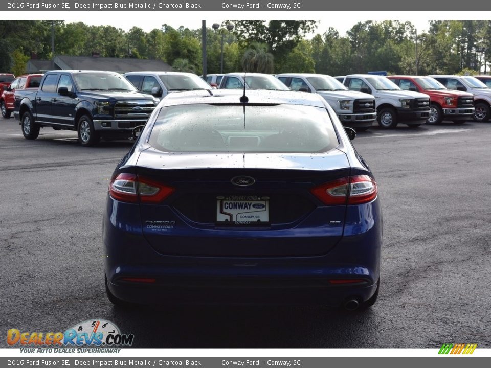2016 Ford Fusion SE Deep Impact Blue Metallic / Charcoal Black Photo #4
