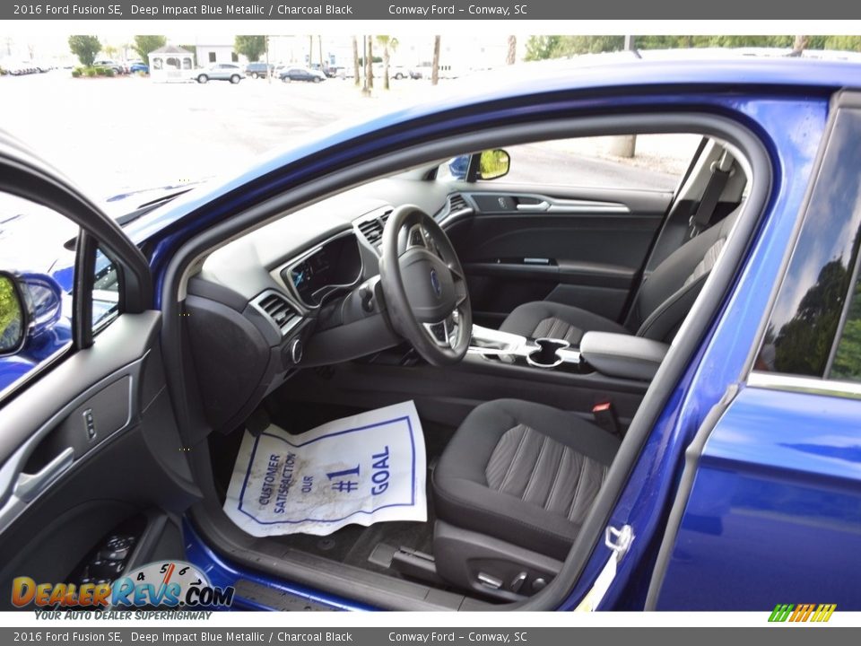 2016 Ford Fusion SE Deep Impact Blue Metallic / Charcoal Black Photo #20