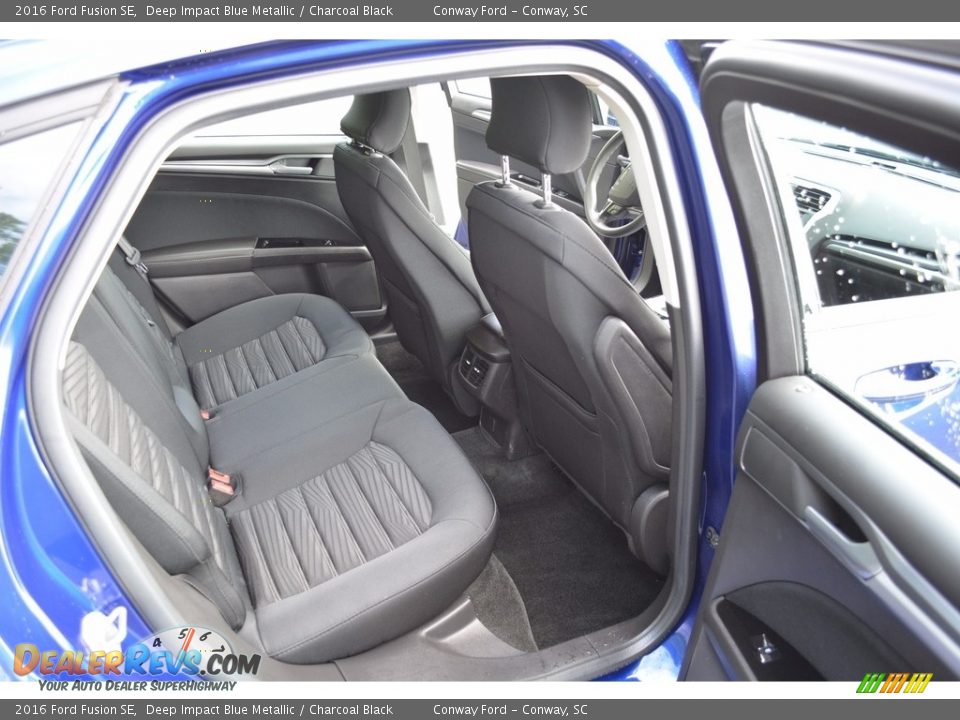 2016 Ford Fusion SE Deep Impact Blue Metallic / Charcoal Black Photo #25