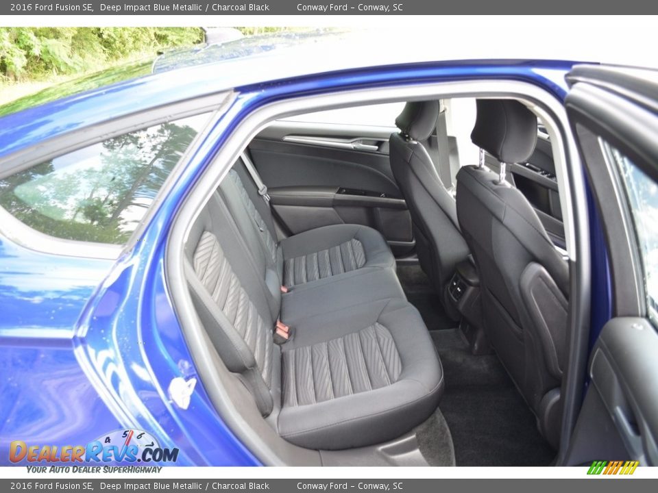 2016 Ford Fusion SE Deep Impact Blue Metallic / Charcoal Black Photo #26