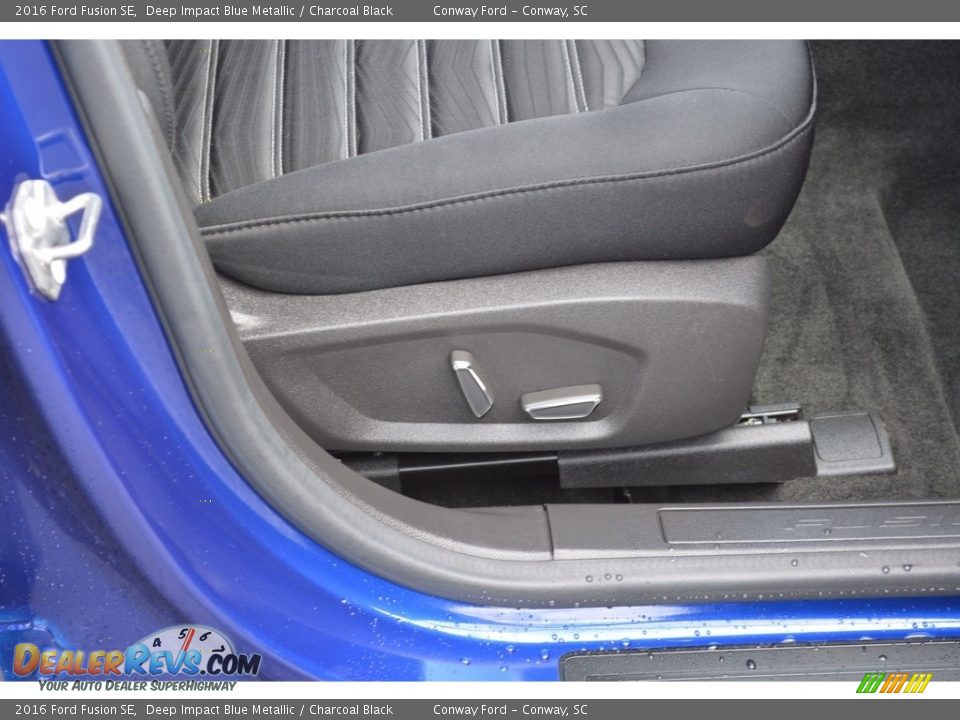 2016 Ford Fusion SE Deep Impact Blue Metallic / Charcoal Black Photo #29