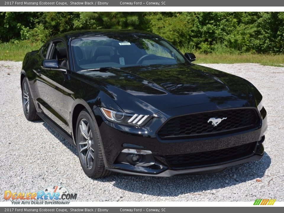 Front 3/4 View of 2017 Ford Mustang Ecoboost Coupe Photo #1