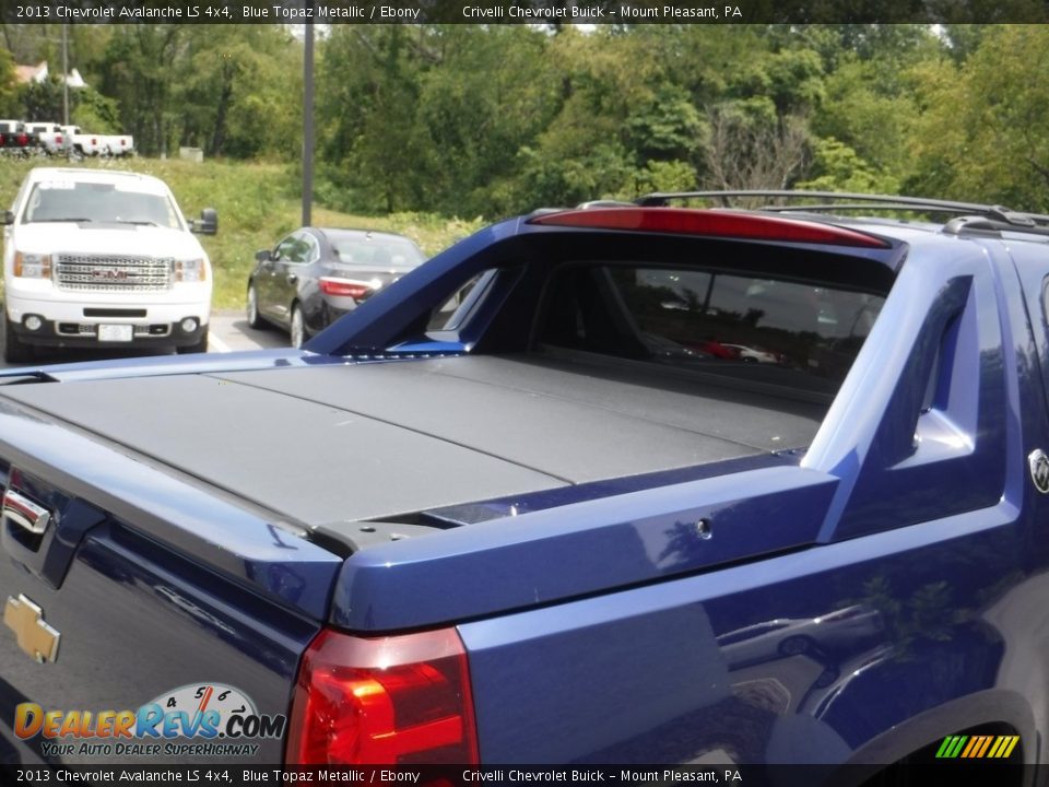 2013 Chevrolet Avalanche LS 4x4 Blue Topaz Metallic / Ebony Photo #11