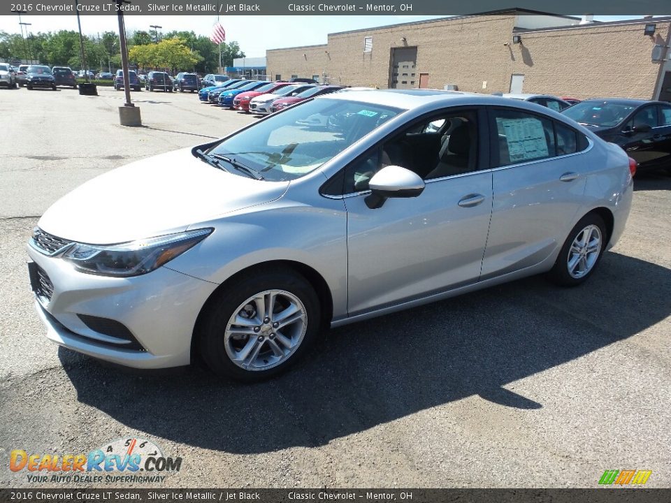 2016 Chevrolet Cruze LT Sedan Silver Ice Metallic / Jet Black Photo #1