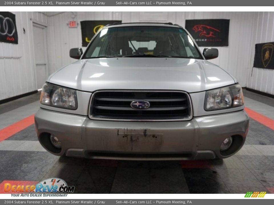 2004 Subaru Forester 2.5 XS Platinum Silver Metallic / Gray Photo #4