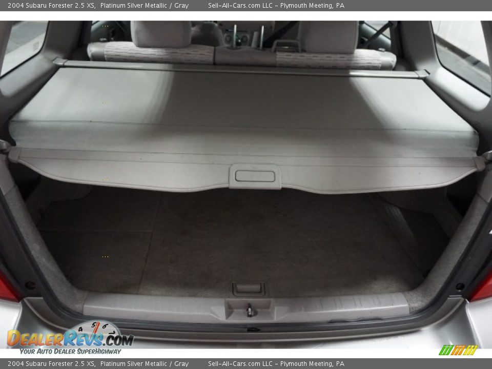 2004 Subaru Forester 2.5 XS Platinum Silver Metallic / Gray Photo #22