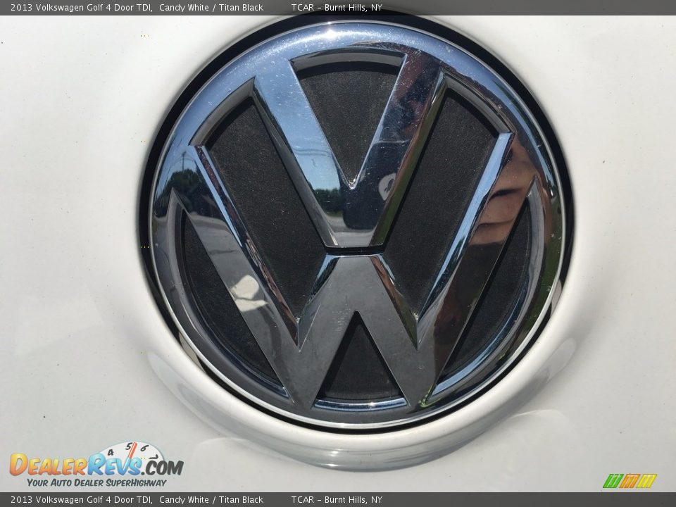 2013 Volkswagen Golf 4 Door TDI Candy White / Titan Black Photo #10