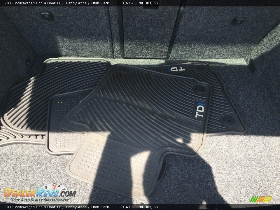 2013 Volkswagen Golf 4 Door TDI Candy White / Titan Black Photo #29
