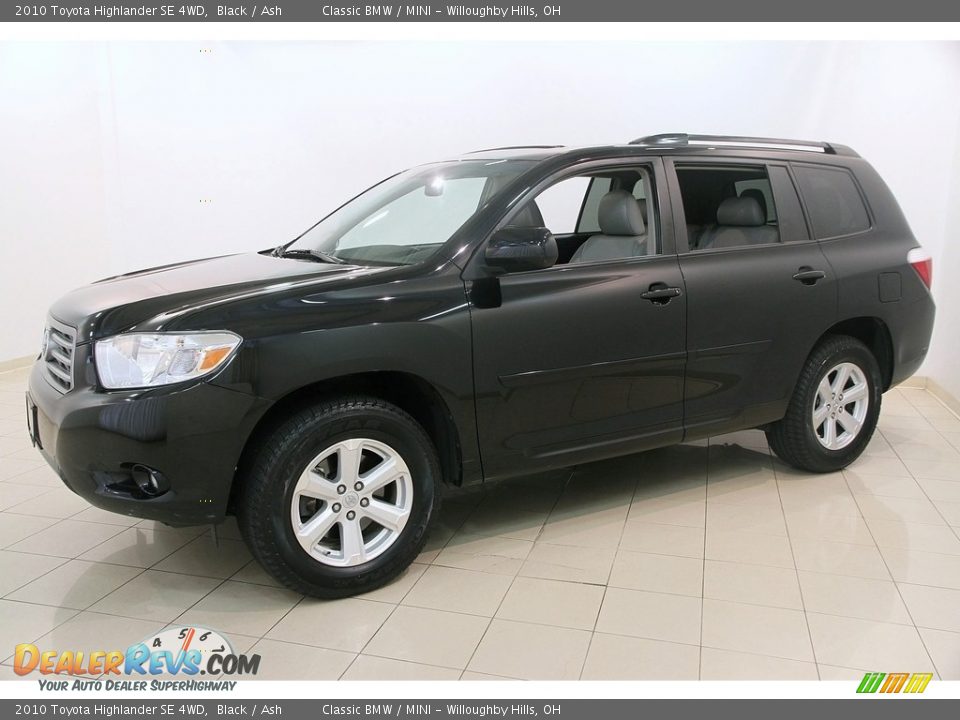2010 Toyota Highlander SE 4WD Black / Ash Photo #3