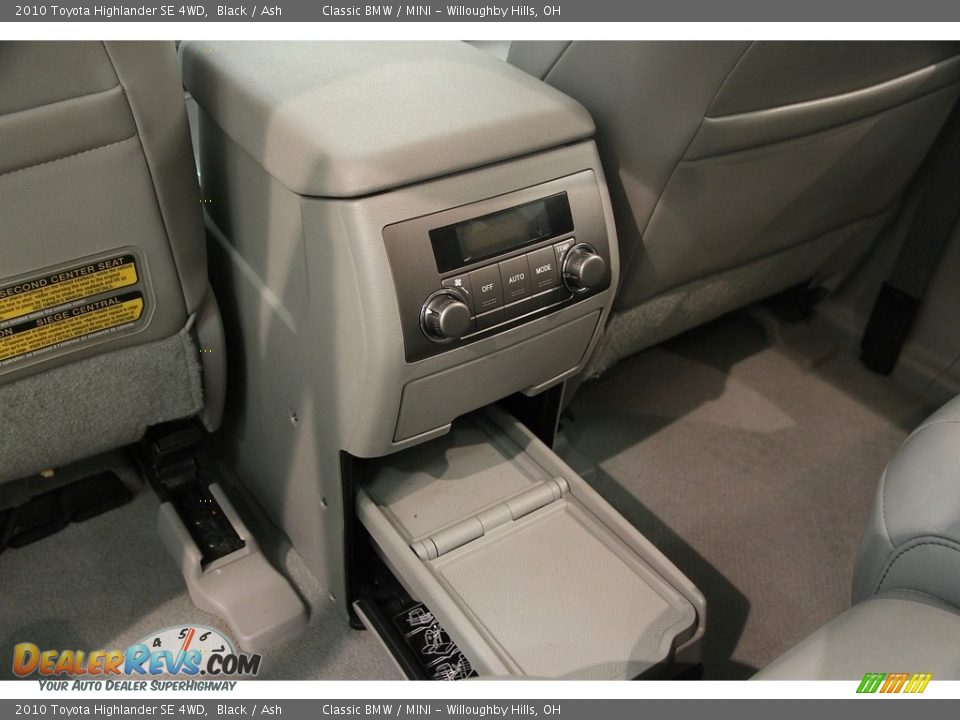 2010 Toyota Highlander SE 4WD Black / Ash Photo #20