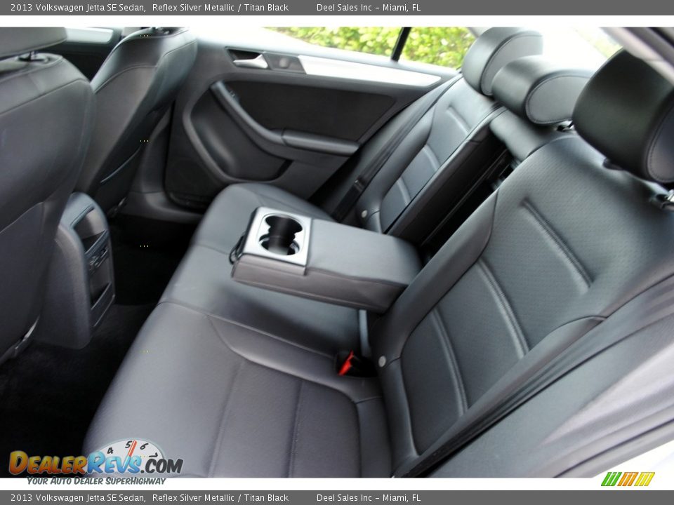 2013 Volkswagen Jetta SE Sedan Reflex Silver Metallic / Titan Black Photo #12