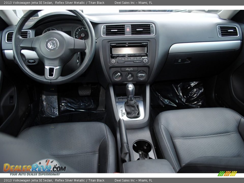 2013 Volkswagen Jetta SE Sedan Reflex Silver Metallic / Titan Black Photo #13