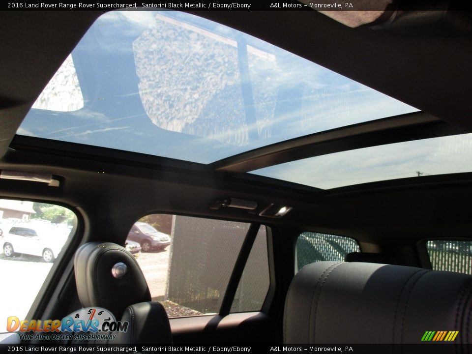 2016 Land Rover Range Rover Supercharged Santorini Black Metallic / Ebony/Ebony Photo #11