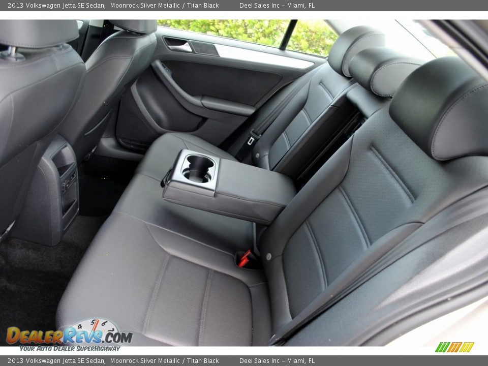 2013 Volkswagen Jetta SE Sedan Moonrock Silver Metallic / Titan Black Photo #12