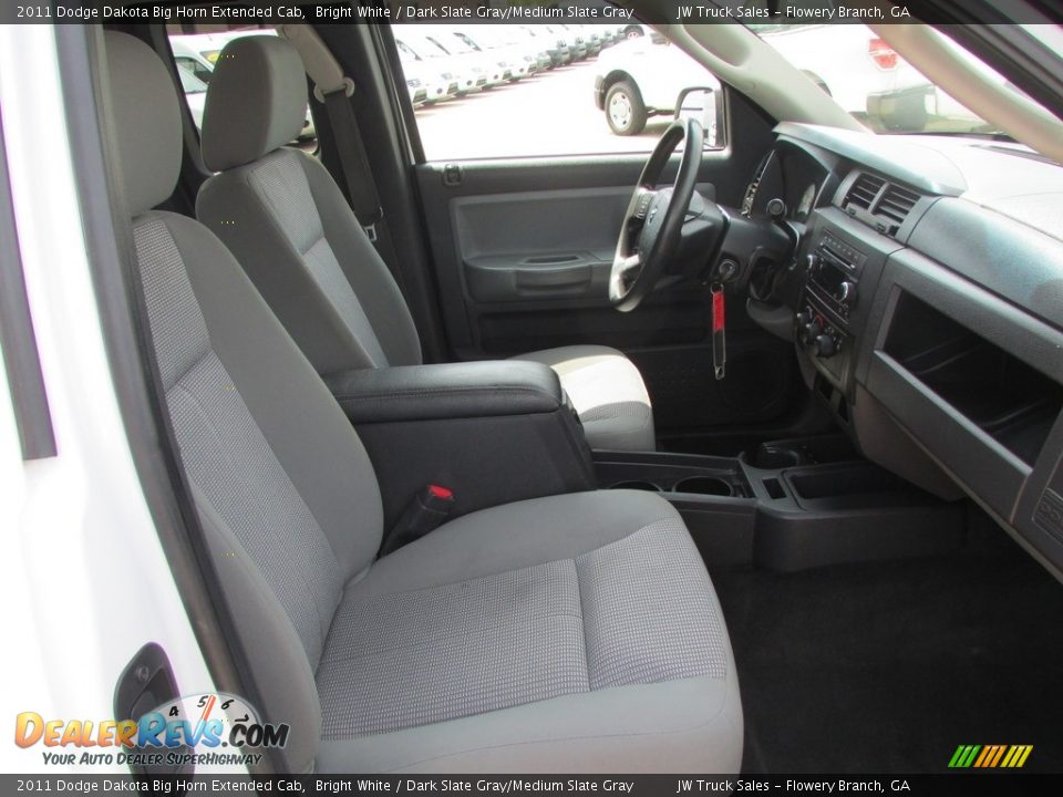 2011 Dodge Dakota Big Horn Extended Cab Bright White / Dark Slate Gray/Medium Slate Gray Photo #35