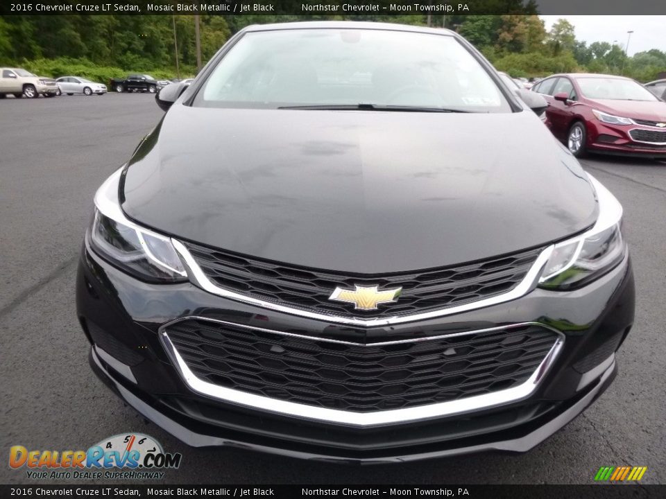2016 Chevrolet Cruze LT Sedan Mosaic Black Metallic / Jet Black Photo #2
