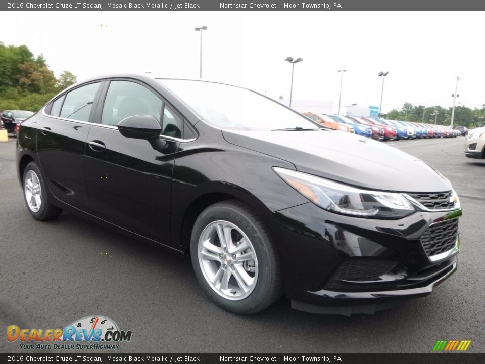 2016 Chevrolet Cruze LT Sedan Mosaic Black Metallic / Jet Black Photo #3