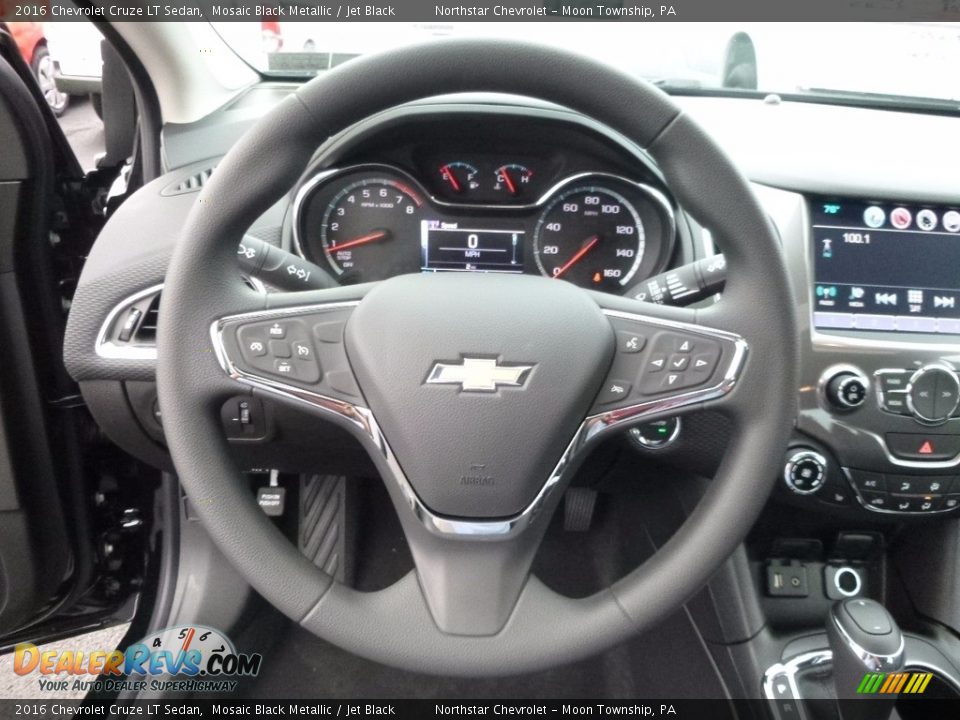 2016 Chevrolet Cruze LT Sedan Mosaic Black Metallic / Jet Black Photo #16