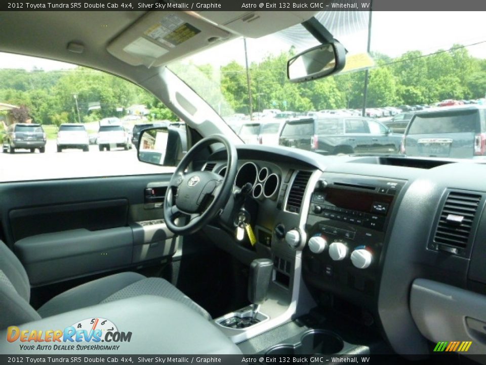 2012 Toyota Tundra SR5 Double Cab 4x4 Silver Sky Metallic / Graphite Photo #4