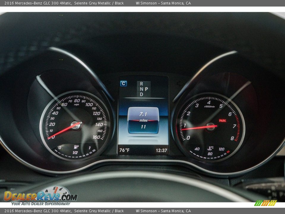 2016 Mercedes-Benz GLC 300 4Matic Selenite Grey Metallic / Black Photo #6