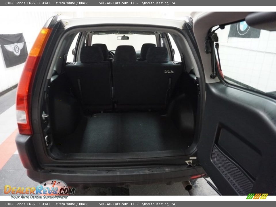 2004 Honda CR-V LX 4WD Taffeta White / Black Photo #21
