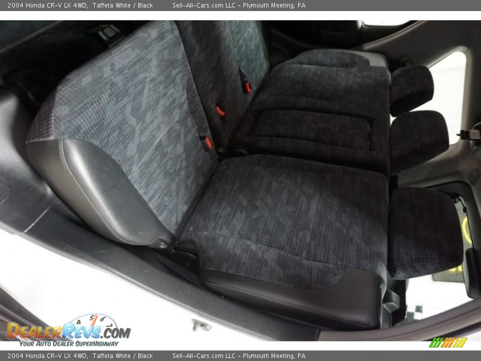 2004 Honda CR-V LX 4WD Taffeta White / Black Photo #23