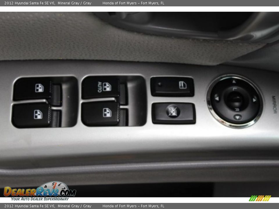 2012 Hyundai Santa Fe SE V6 Mineral Gray / Gray Photo #8