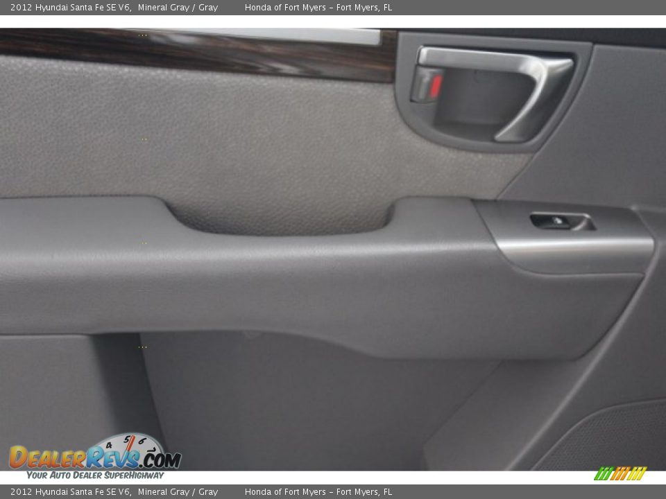 2012 Hyundai Santa Fe SE V6 Mineral Gray / Gray Photo #22