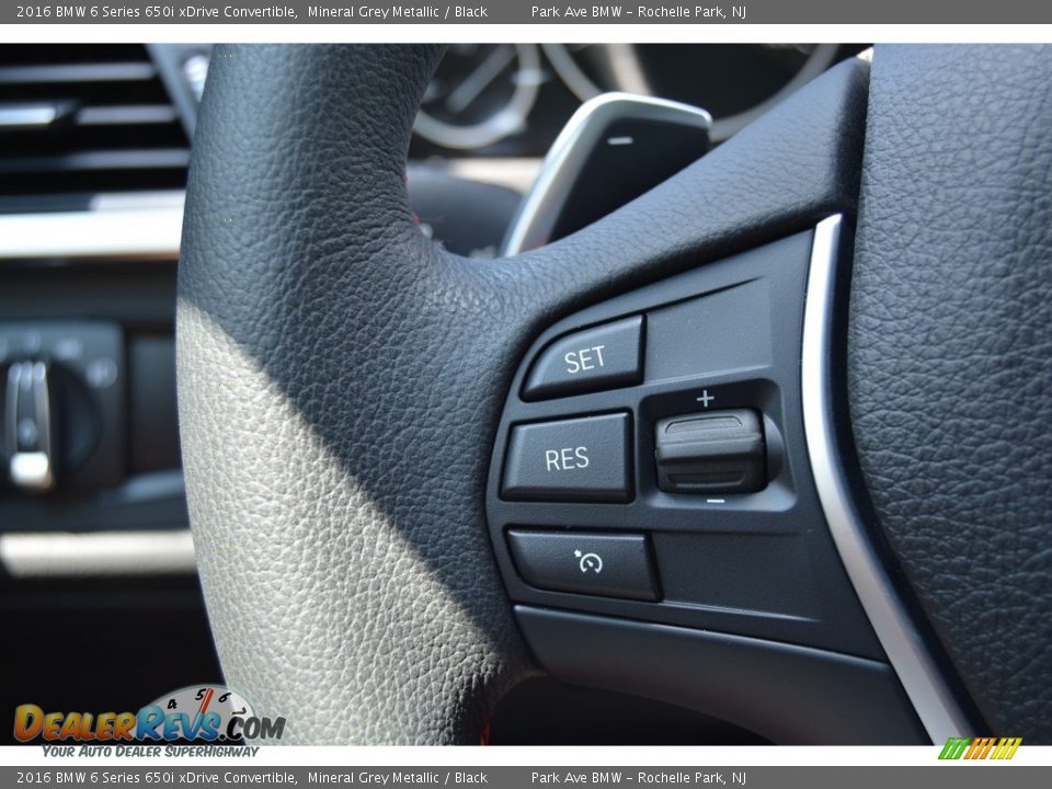Controls of 2016 BMW 6 Series 650i xDrive Convertible Photo #19