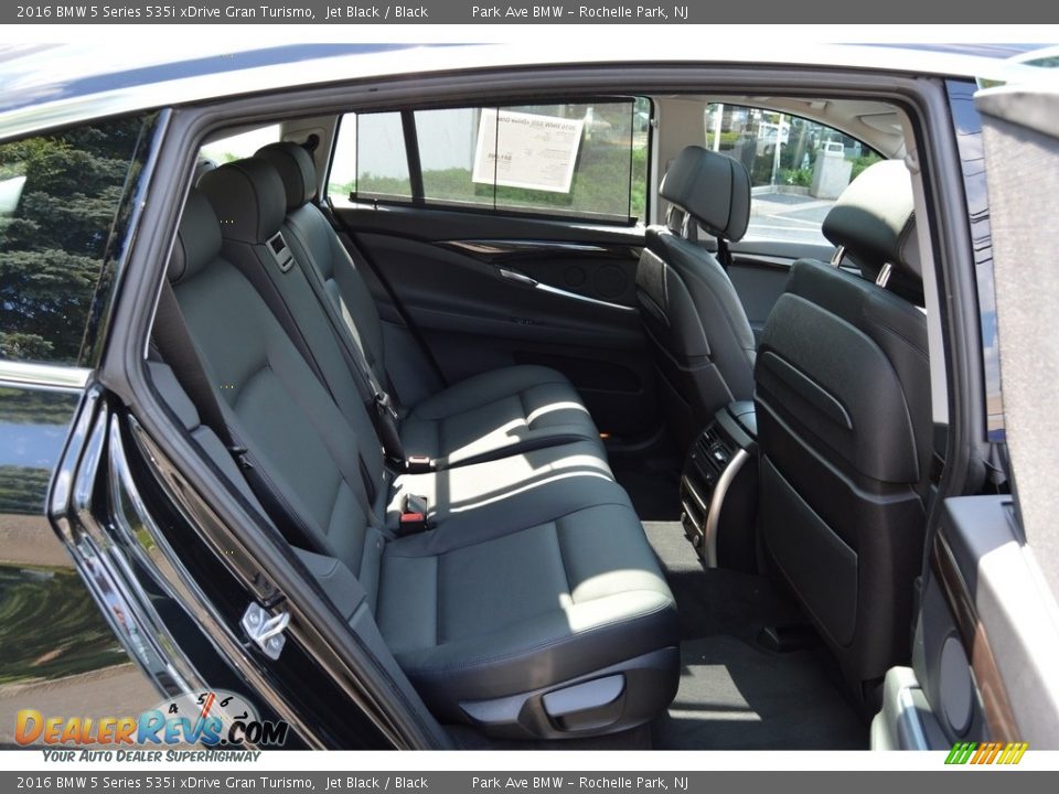 2016 BMW 5 Series 535i xDrive Gran Turismo Jet Black / Black Photo #25