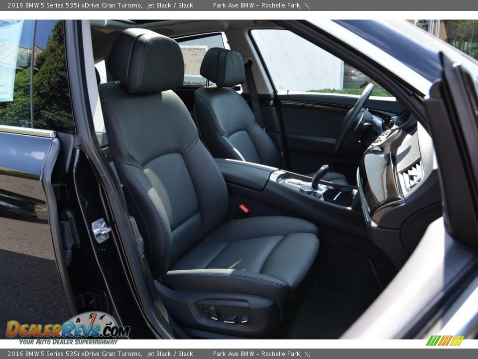 2016 BMW 5 Series 535i xDrive Gran Turismo Jet Black / Black Photo #29