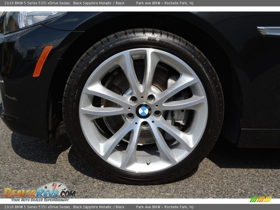2016 BMW 5 Series 535i xDrive Sedan Black Sapphire Metallic / Black Photo #32