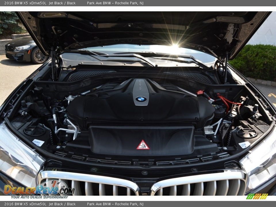 2016 BMW X5 xDrive50i Jet Black / Black Photo #30