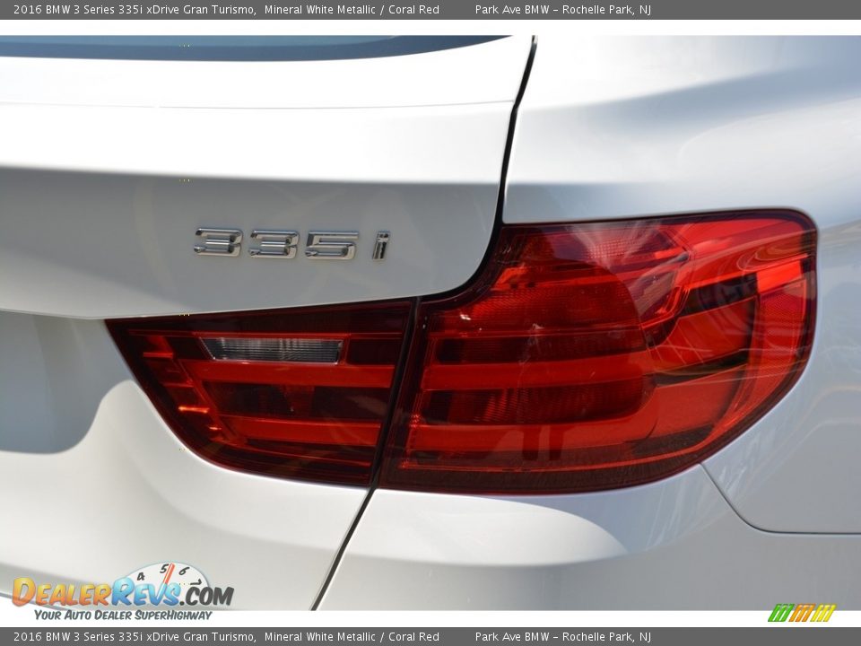 2016 BMW 3 Series 335i xDrive Gran Turismo Mineral White Metallic / Coral Red Photo #24