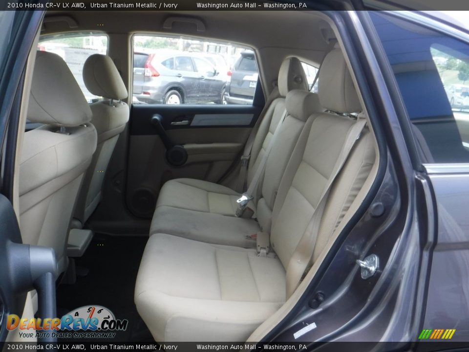 2010 Honda CR-V LX AWD Urban Titanium Metallic / Ivory Photo #17