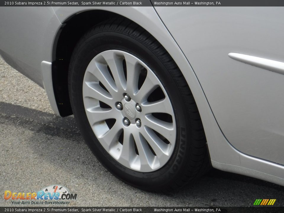 2010 Subaru Impreza 2.5i Premium Sedan Spark Silver Metallic / Carbon Black Photo #3
