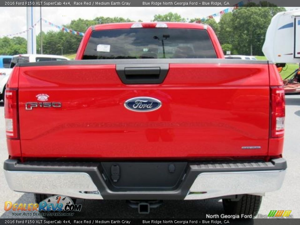 2016 Ford F150 XLT SuperCab 4x4 Race Red / Medium Earth Gray Photo #4