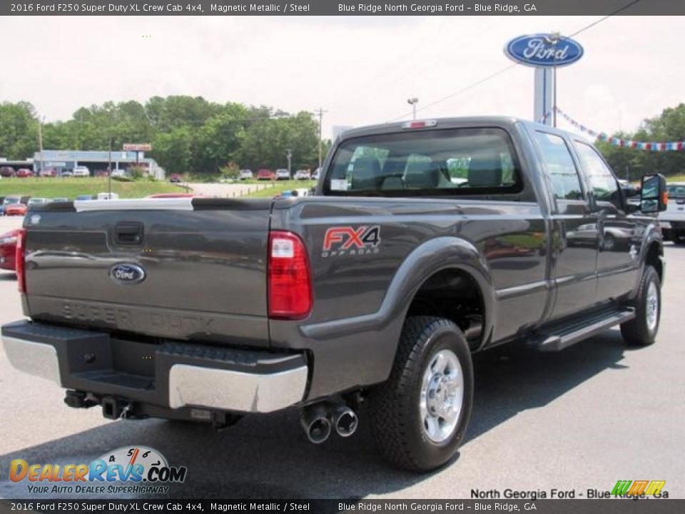 2016 Ford F250 Super Duty XL Crew Cab 4x4 Magnetic Metallic / Steel Photo #5