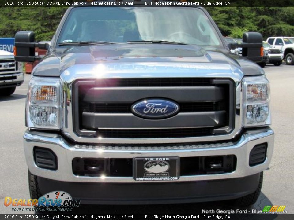2016 Ford F250 Super Duty XL Crew Cab 4x4 Magnetic Metallic / Steel Photo #8