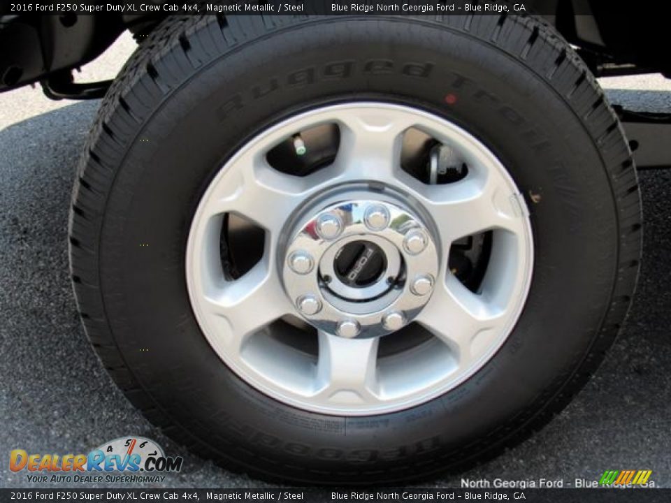 2016 Ford F250 Super Duty XL Crew Cab 4x4 Magnetic Metallic / Steel Photo #9