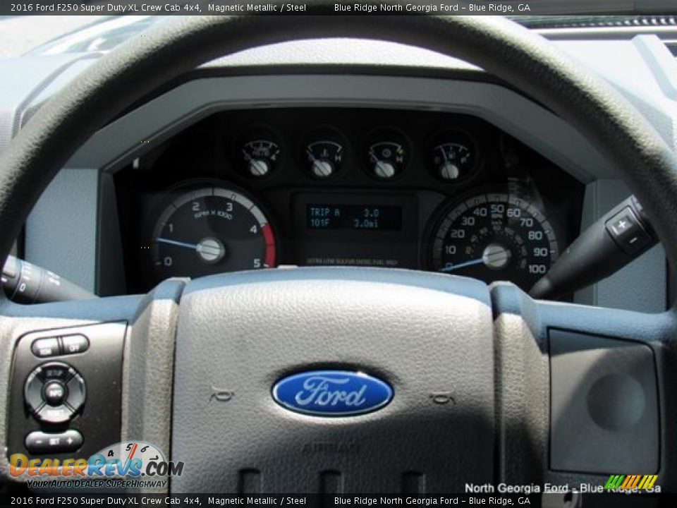 2016 Ford F250 Super Duty XL Crew Cab 4x4 Magnetic Metallic / Steel Photo #17