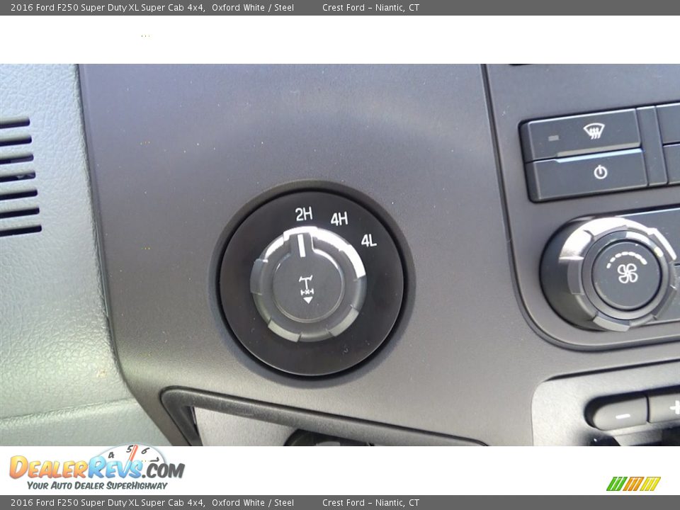 2016 Ford F250 Super Duty XL Super Cab 4x4 Oxford White / Steel Photo #15