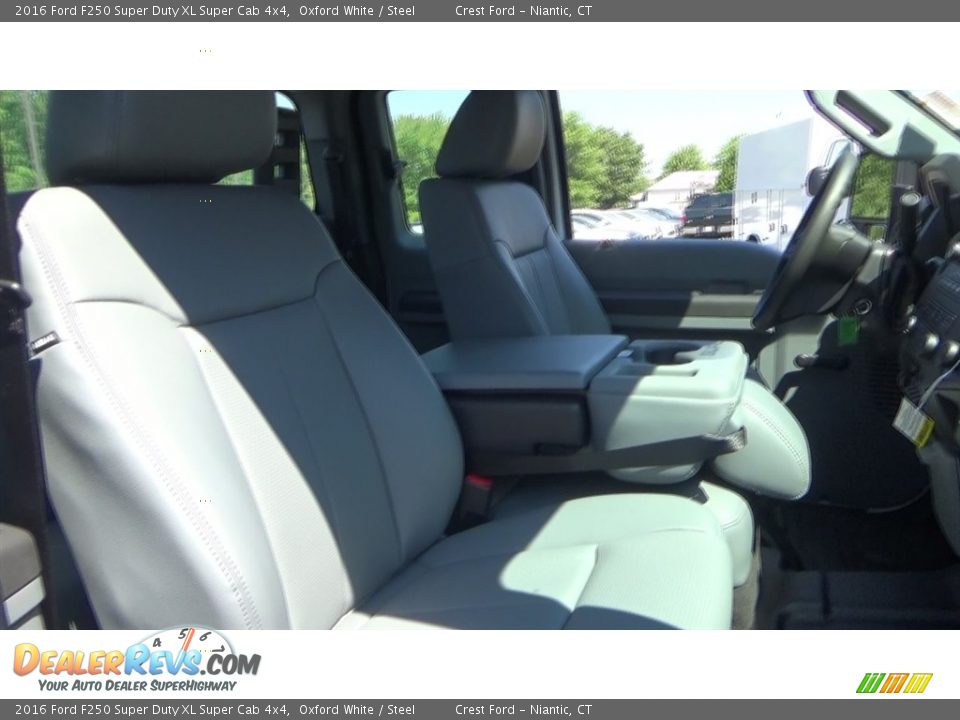 2016 Ford F250 Super Duty XL Super Cab 4x4 Oxford White / Steel Photo #21