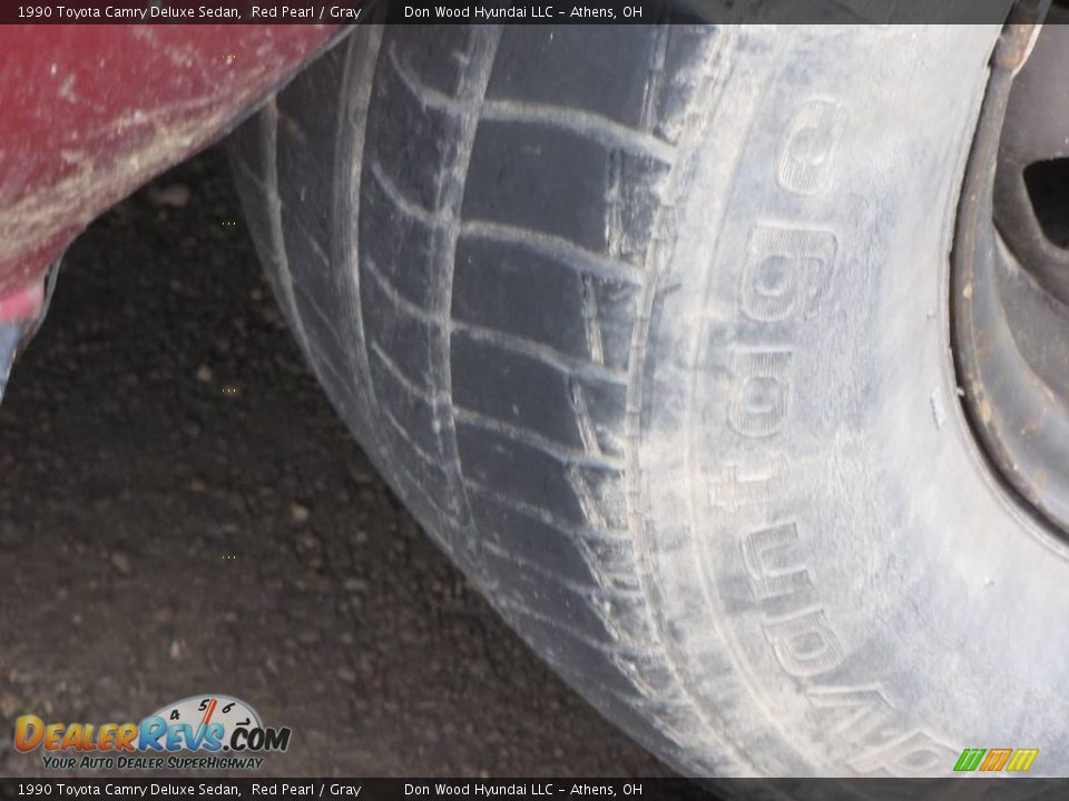 1990 Toyota Camry Deluxe Sedan Red Pearl / Gray Photo #7