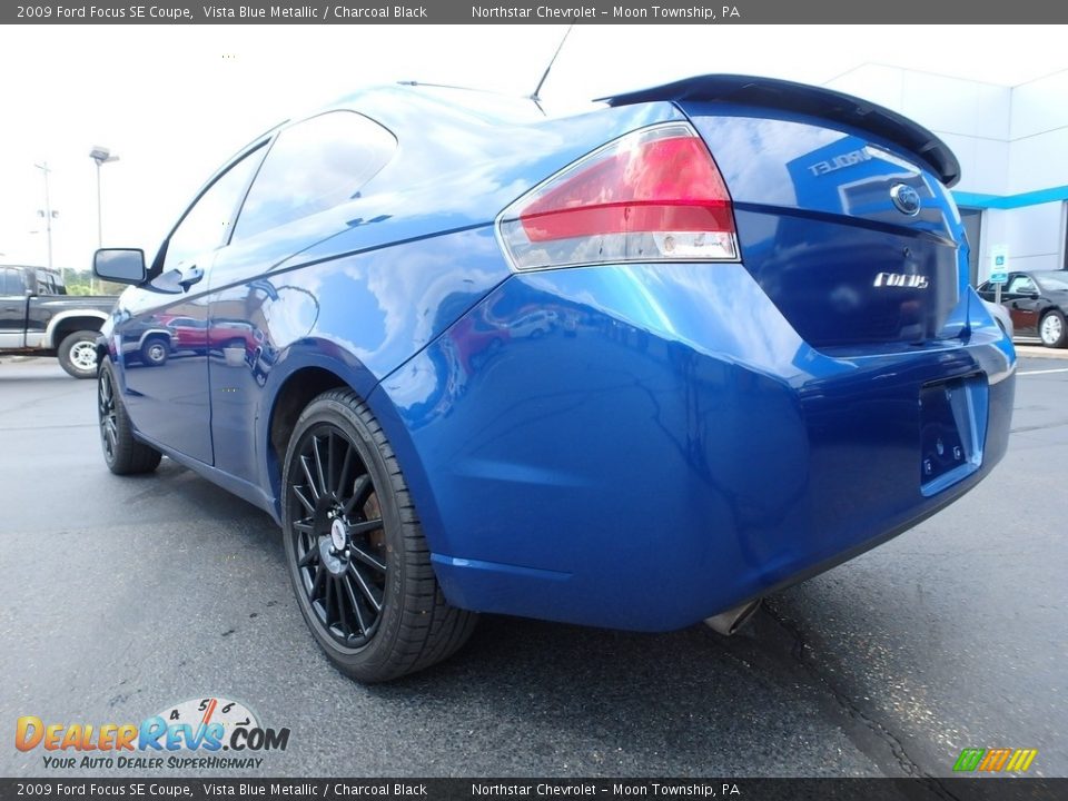 2009 Ford Focus SE Coupe Vista Blue Metallic / Charcoal Black Photo #7