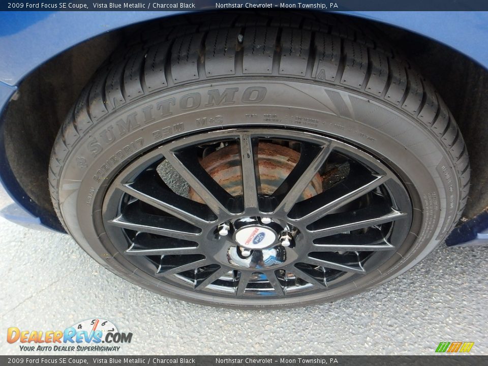 2009 Ford Focus SE Coupe Vista Blue Metallic / Charcoal Black Photo #11