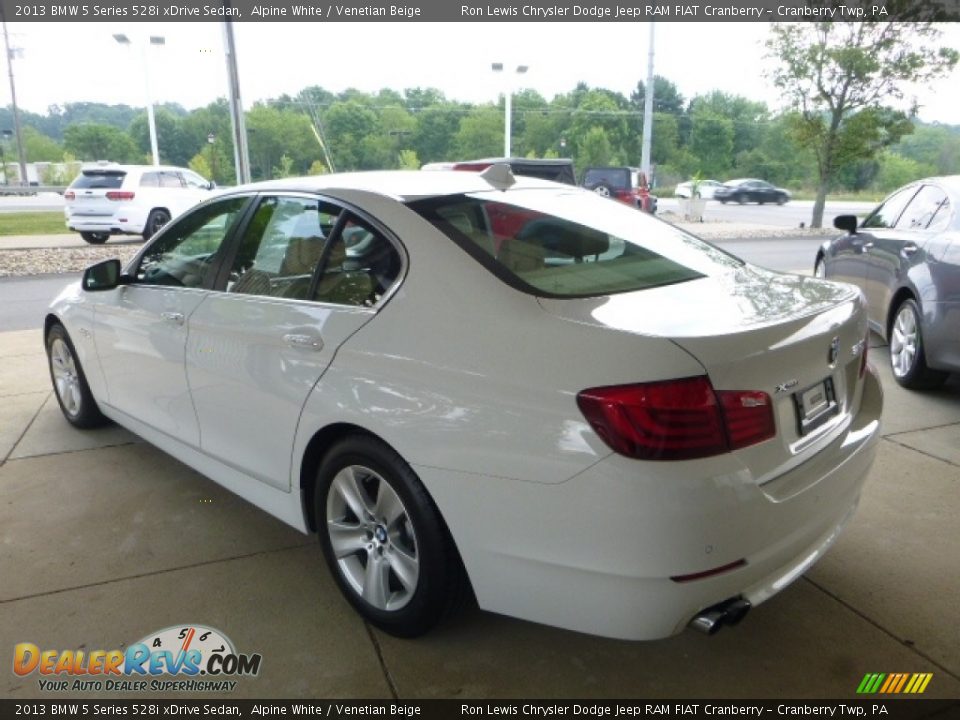2013 BMW 5 Series 528i xDrive Sedan Alpine White / Venetian Beige Photo #9