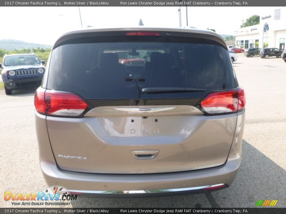 2017 Chrysler Pacifica Touring L Molten Silver / Black/Alloy Photo #6